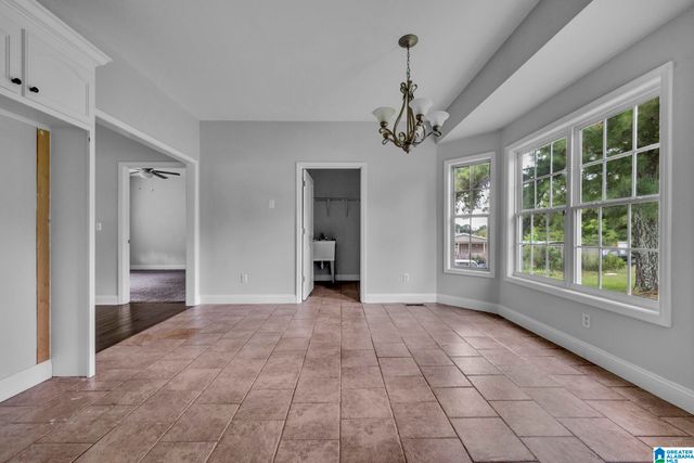 95 SUMMIT DRIVE, Hayden, AL 35079