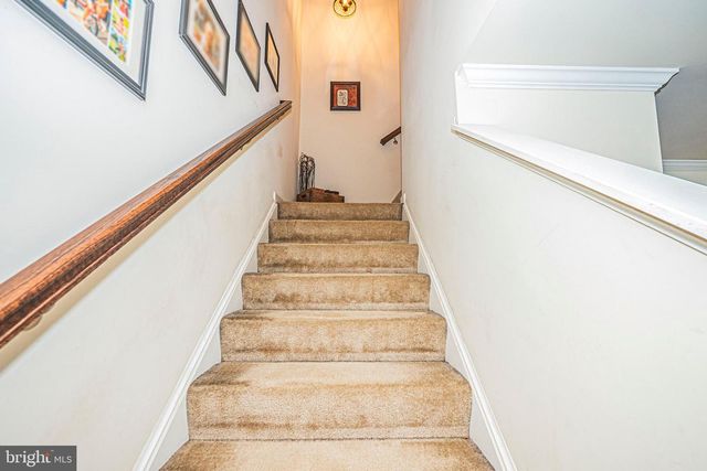 79 KENSINGTON TER, Martinsburg, WV 25405