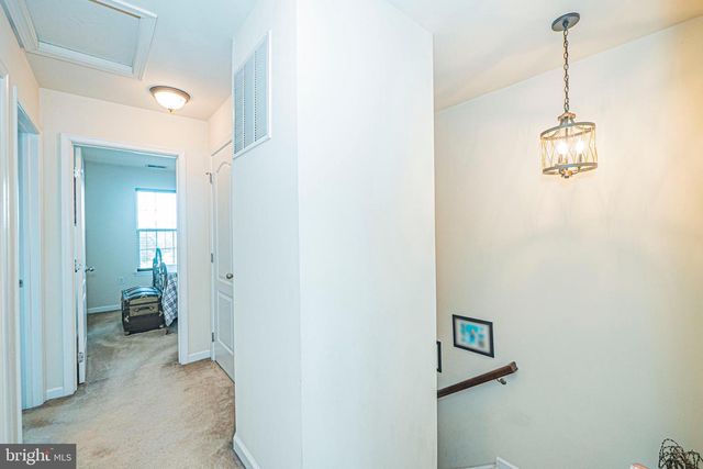 79 KENSINGTON TER, Martinsburg, WV 25405