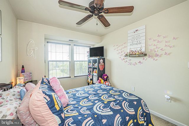 79 KENSINGTON TER, Martinsburg, WV 25405