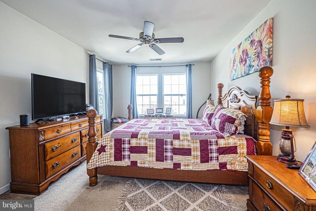 79 KENSINGTON TER, Martinsburg, WV 25405