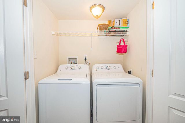 79 KENSINGTON TER, Martinsburg, WV 25405