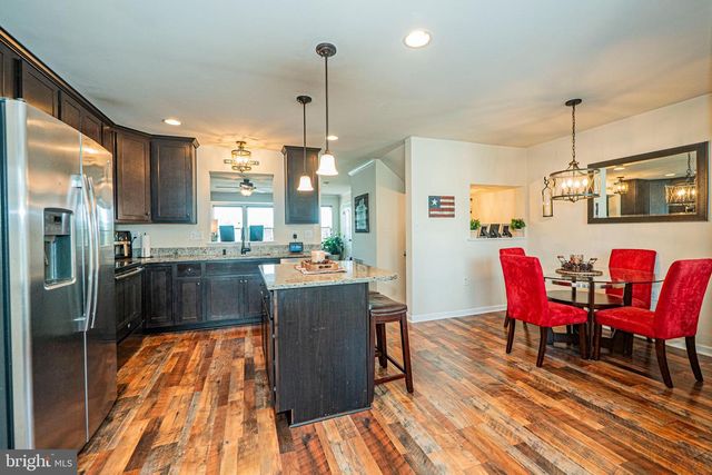 79 KENSINGTON TER, Martinsburg, WV 25405
