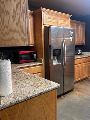 8105 N 428, Adair, OK 74330