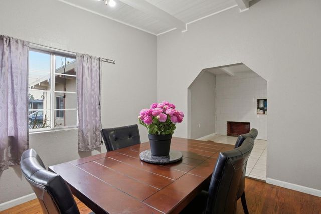 2548 Hazelwood Way, East Palo Alto, CA 94303