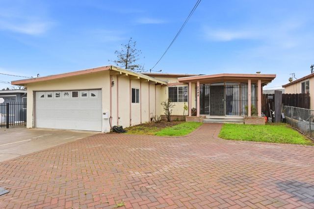 2548 Hazelwood Way, East Palo Alto, CA 94303