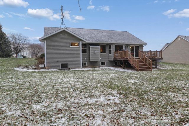 2402 Crest Haven Boulevard, Berrien Springs, MI 49103