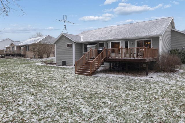 2402 Crest Haven Boulevard, Berrien Springs, MI 49103