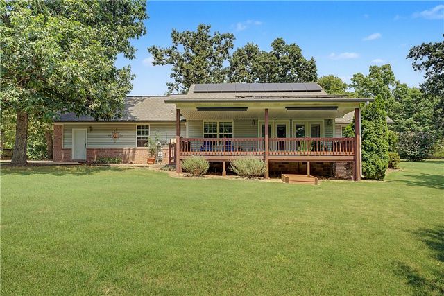 10555 Meadowlark Lane, Gravette, AR 72736