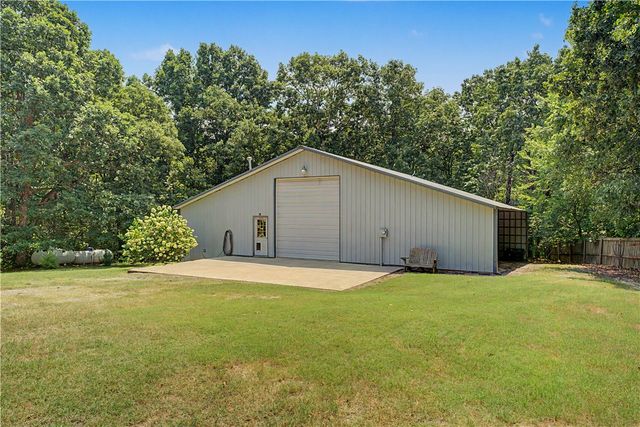 10555 Meadowlark Lane, Gravette, AR 72736