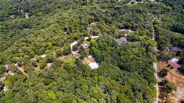 10555 Meadowlark Lane, Gravette, AR 72736