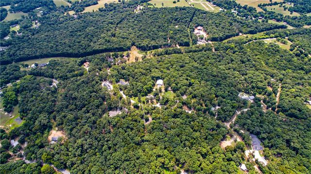10555 Meadowlark Lane, Gravette, AR 72736