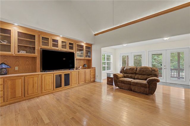 10555 Meadowlark Lane, Gravette, AR 72736