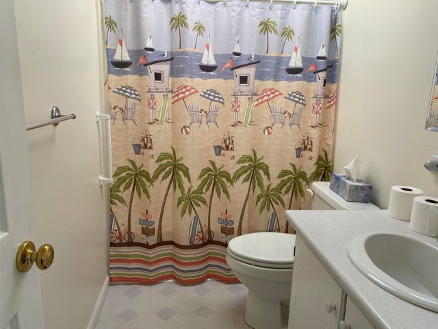 69 NASHVILLE Street, Seabrook, NH 03874