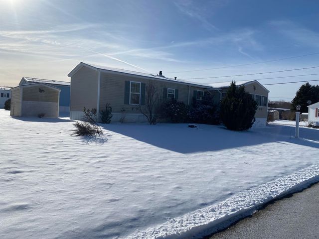 69 NASHVILLE Street, Seabrook, NH 03874