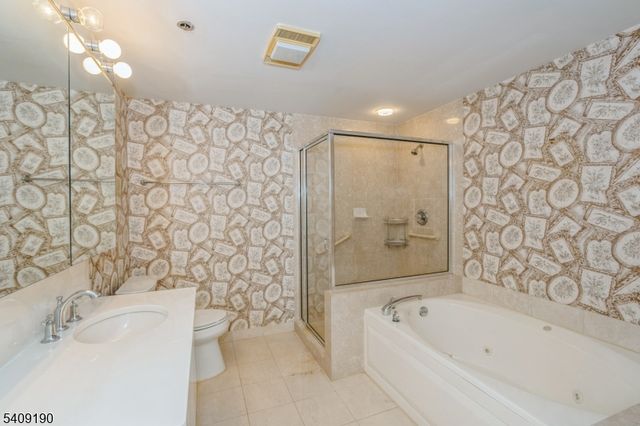 10 Smith Manor Blvd, West Orange Twp., NJ 07052