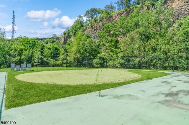 10 Smith Manor Blvd, West Orange Twp., NJ 07052