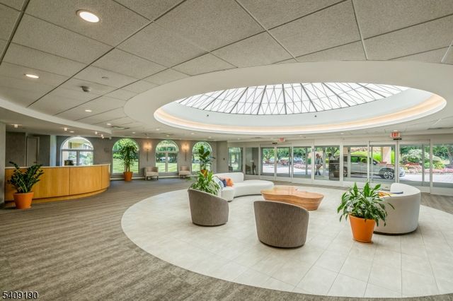 10 Smith Manor Blvd, West Orange Twp., NJ 07052