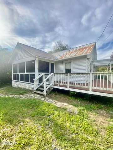 1825 Newman Town Road, Sevierville, TN 37862