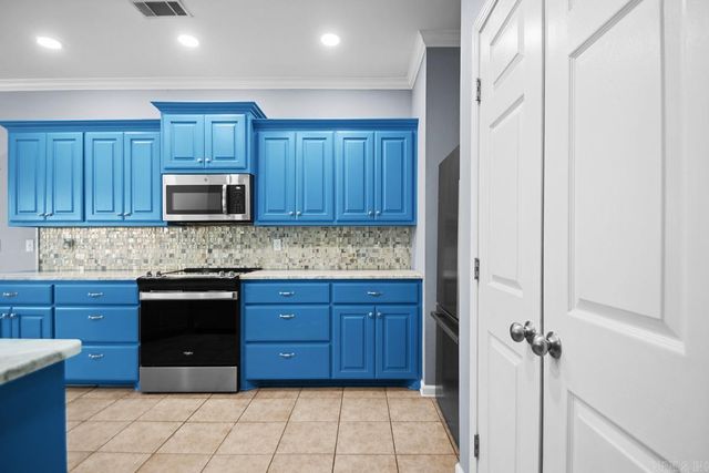 330 Madison Village Drive, Benton, AR 72015