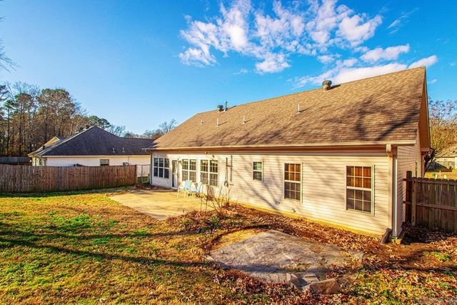 330 Madison Village Drive, Benton, AR 72015