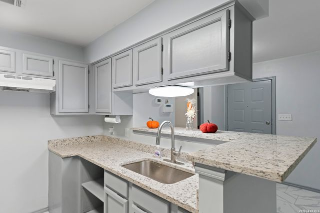 10527 Perrin Beitel Rd Apt C104, San Antonio, TX 78217