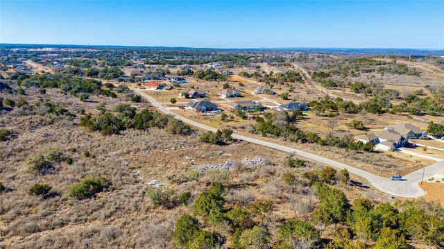 313 Eagle Basin CIR, Spicewood, TX 78669