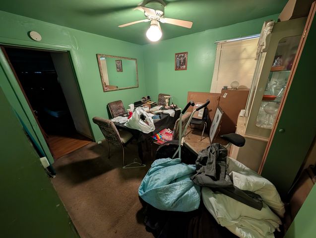 9960 S Van Vlissingen Road, Chicago, IL 60617