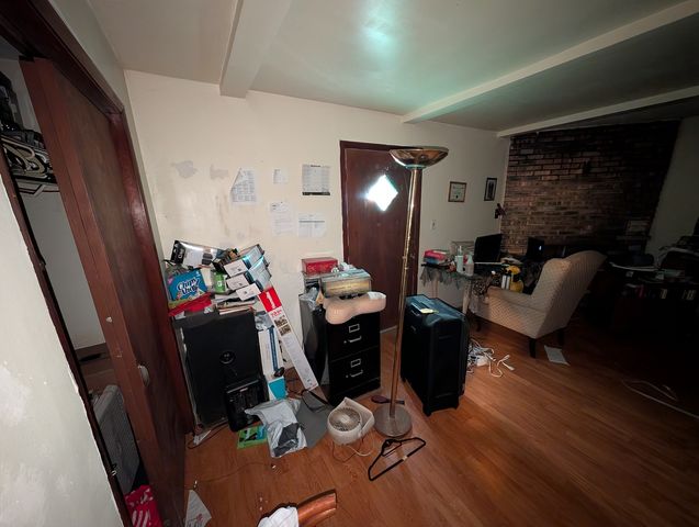 9960 S Van Vlissingen Road, Chicago, IL 60617