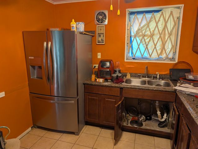 9960 S Van Vlissingen Road, Chicago, IL 60617