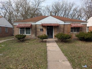 9960 S Van Vlissingen Road, Chicago, IL 60617