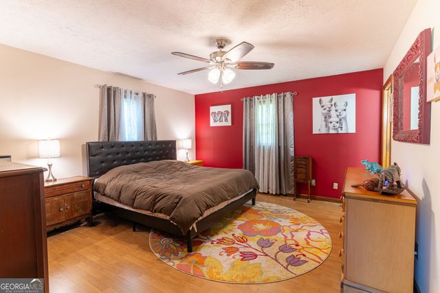 231 Sorrow Road, Stockbridge, GA 30281