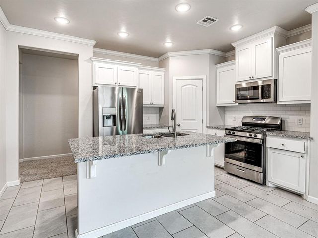 17624 Macarthur Park Road, Edmond, OK 73012