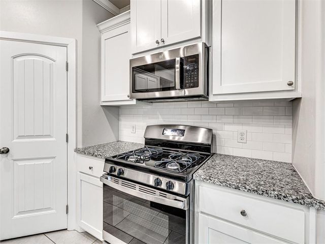 17624 Macarthur Park Road, Edmond, OK 73012
