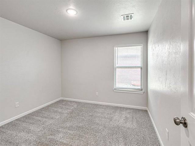 17624 Macarthur Park Road, Edmond, OK 73012