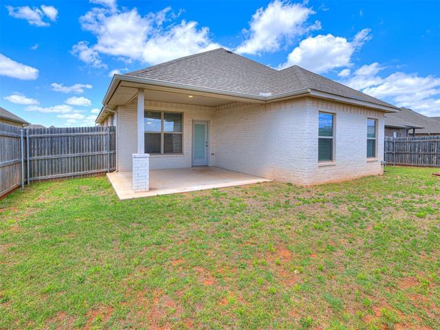 17624 Macarthur Park Road, Edmond, OK 73012
