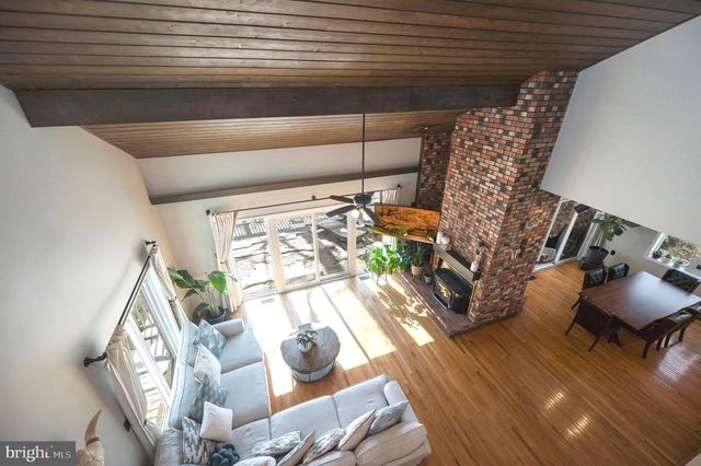 111 CHESTERFIELD CT, Locust Grove, VA 22508