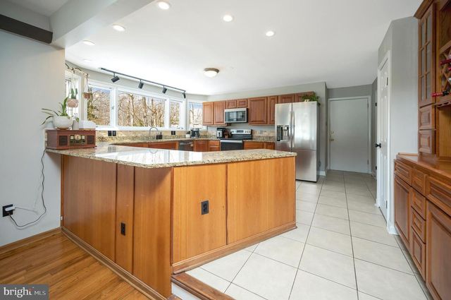 111 CHESTERFIELD CT, Locust Grove, VA 22508