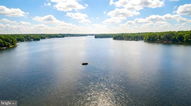 111 CHESTERFIELD CT, Locust Grove, VA 22508