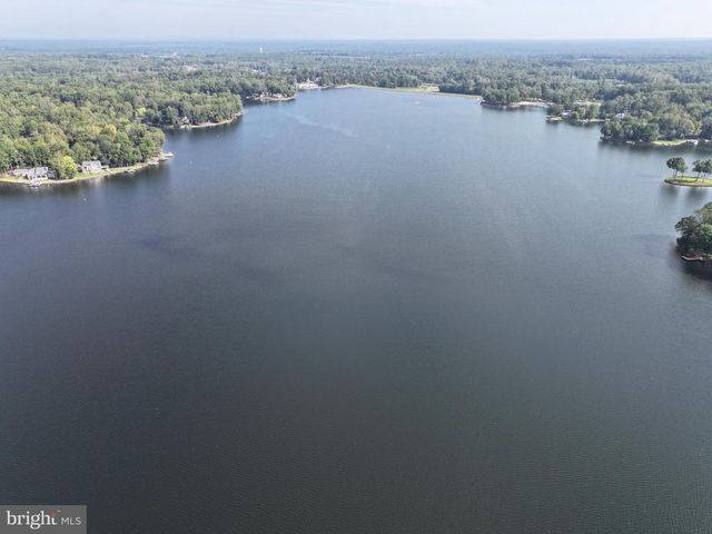 111 CHESTERFIELD CT, Locust Grove, VA 22508