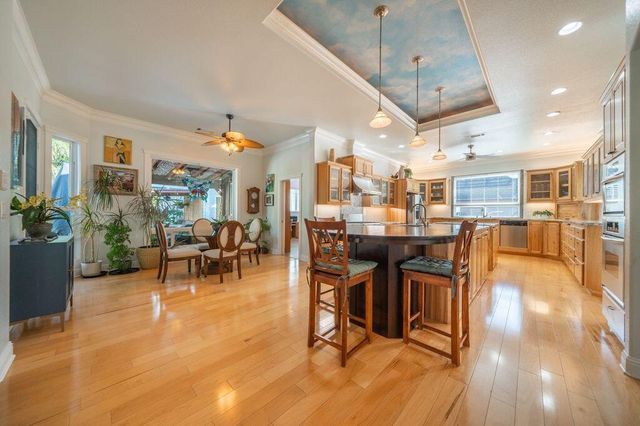 4813 St Charles Drive, Redding, CA 96002