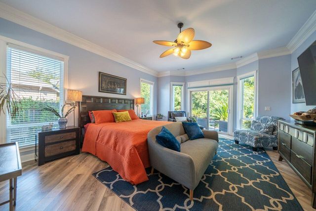 4813 St Charles Drive, Redding, CA 96002