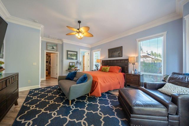 4813 St Charles Drive, Redding, CA 96002