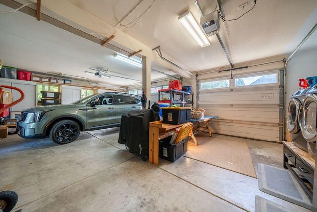 4813 St Charles Drive, Redding, CA 96002