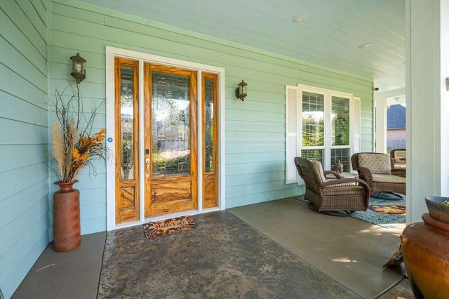 4813 St Charles Drive, Redding, CA 96002