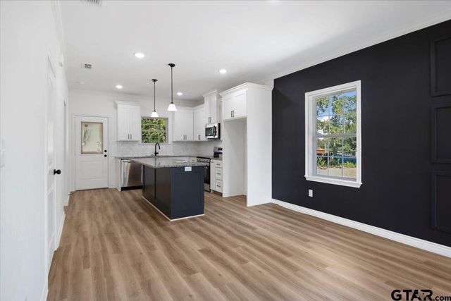 1204 Kennedy, Tyler, TX 75702