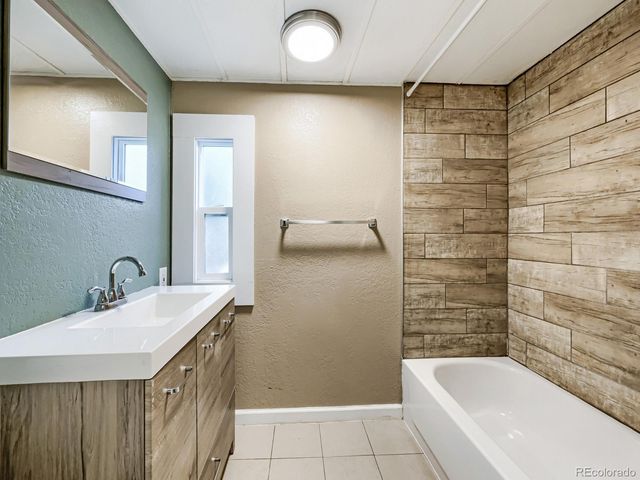 3090 W 55th Place, Denver, CO 80221
