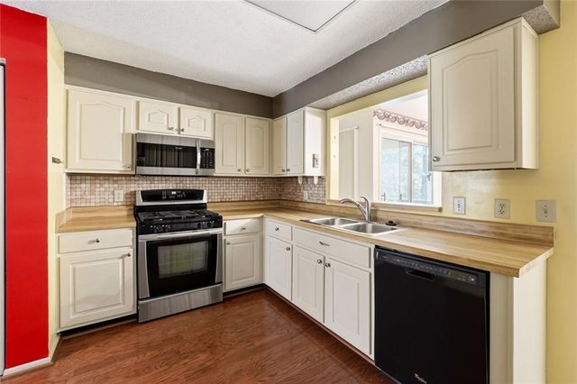 58 Doranne Court SE, Smyrna, GA 30080