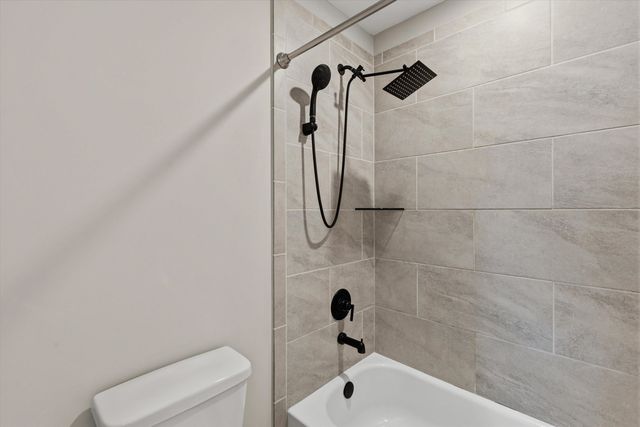 6424 SALLOWS CV, Bartlett, TN 38135