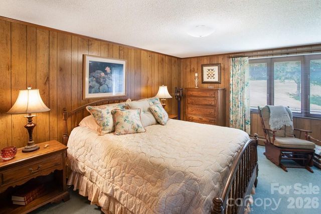 293 Dillardtown Road, Sylva, NC 28779